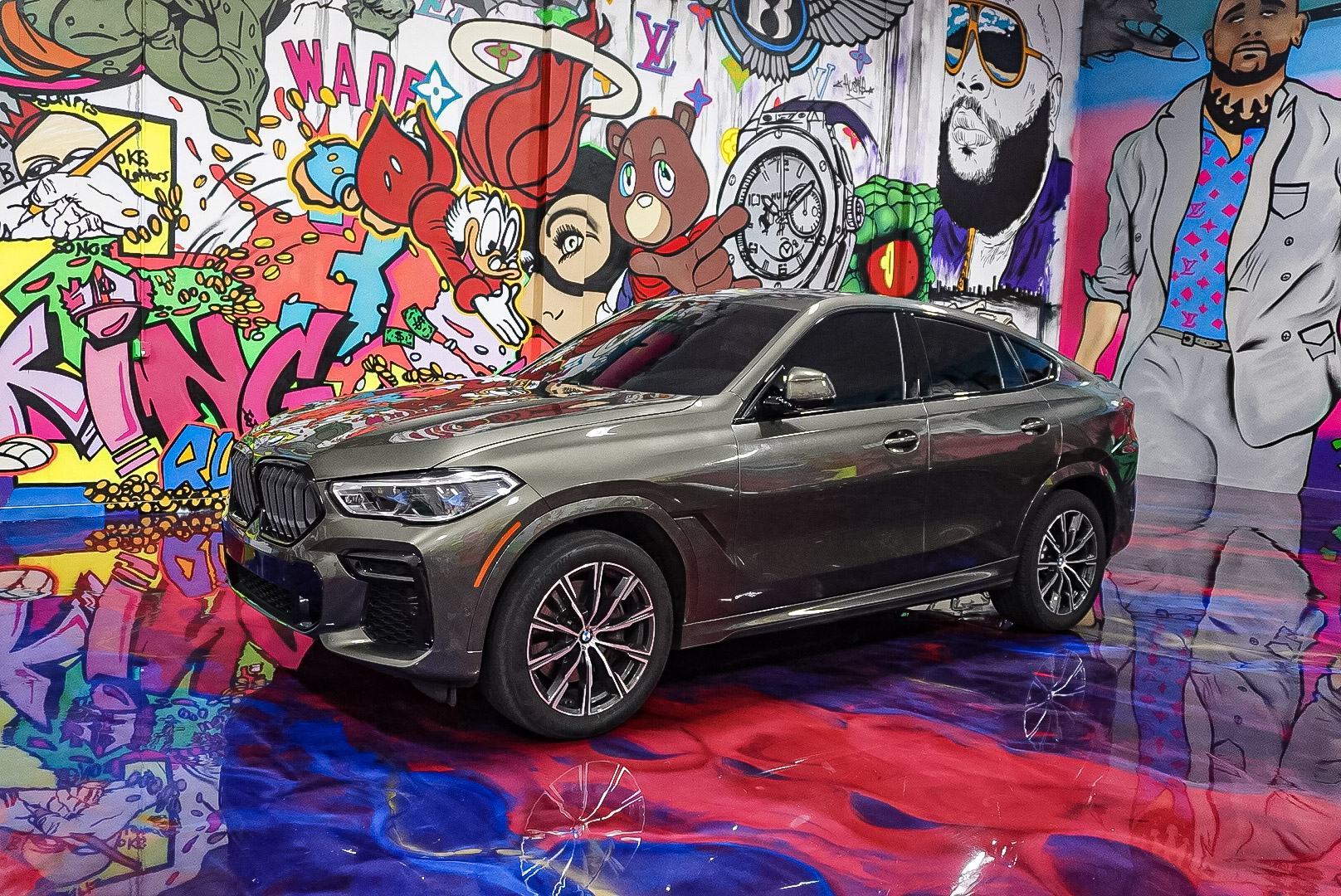Luxury vehicle 1